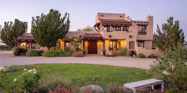 7010 Wilderness Lane