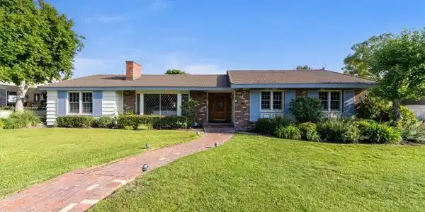 1130 Hidden Springs Lane