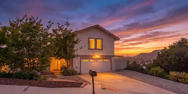 91 Cindy Avenue