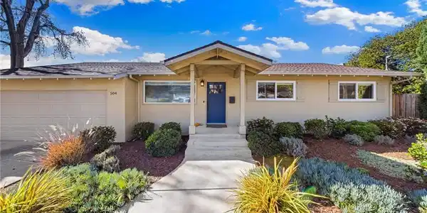504 Cuesta Drive