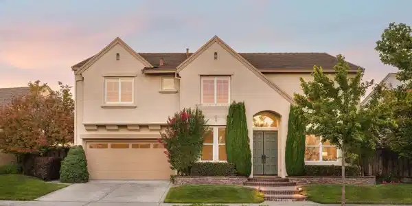 9356 Mediar Dr