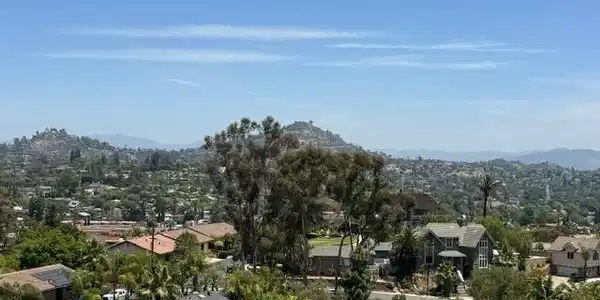 4322 Beverly Drive