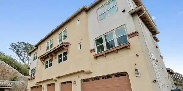 100 Chelsea Court