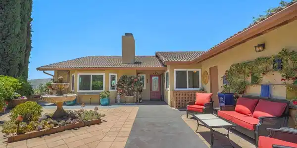 2668 Sugarpine Ln