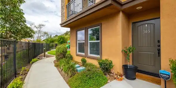 305 Mission Terrace Ave