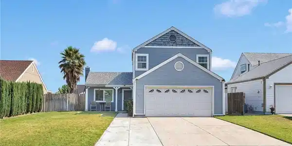 1907 Clear Creek Lane