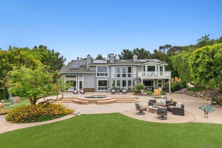 521 Latigo Row