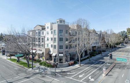 912 Campisi Way