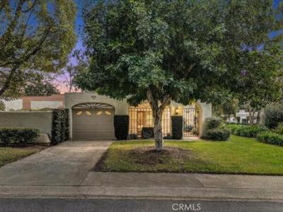 3516 Bahia Blanca W