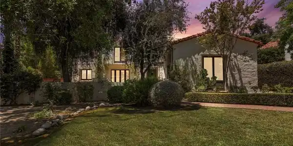 2297 Midlothian Drive