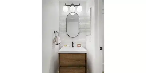 2229 Shoredale Avenue