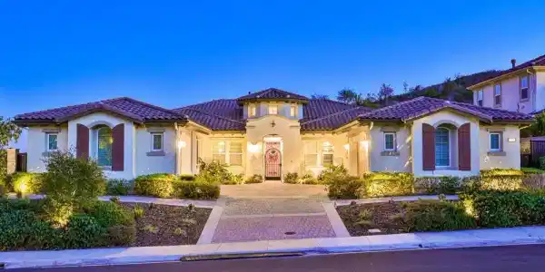 11290 Crenshaw Street