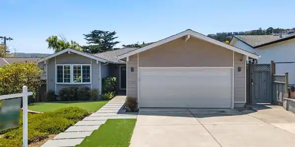 1880 Claremont Drive