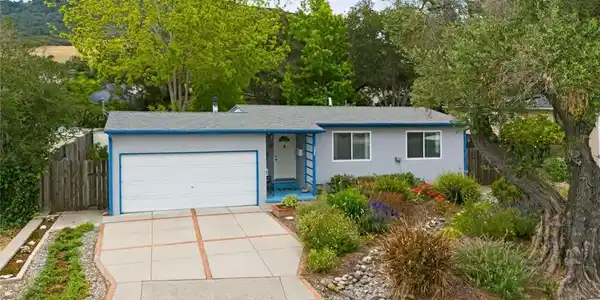 295 Cerro Romauldo Avenue