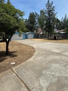 17307 Dogwood Way