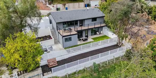 4112 Knobhill Drive