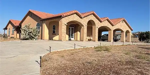 11073 Redwood Road