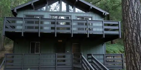 828 Fern Drive