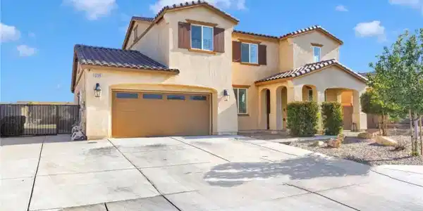 12285 Del Sur
