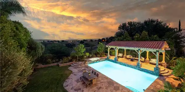 24705 Tiburon