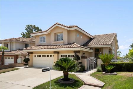 405 S Laureltree Drive