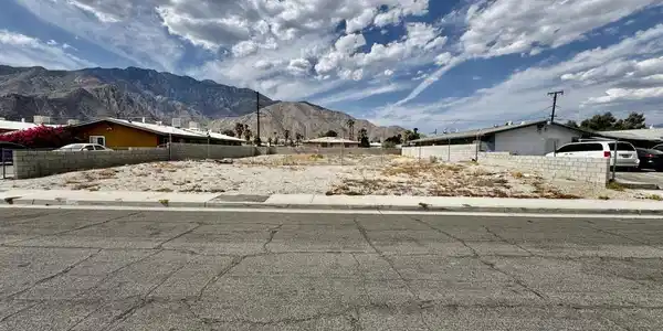 3795 El Dorado Boulevard
