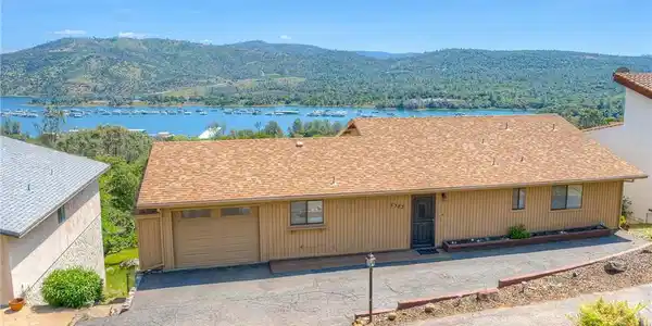 6383 Woodman Drive