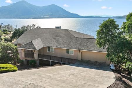 2921 Crestview Drive