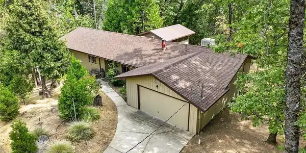 59556 Cascadel Drive