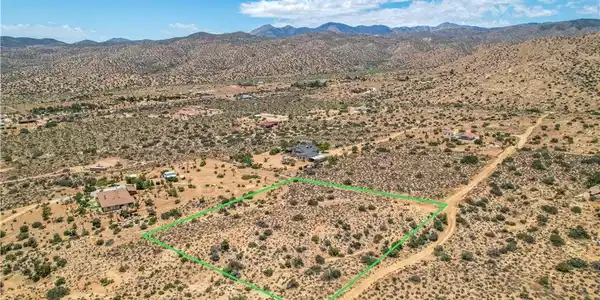 51098 Geronimo Trail