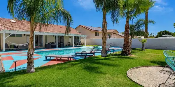 68725 Tachevah Drive