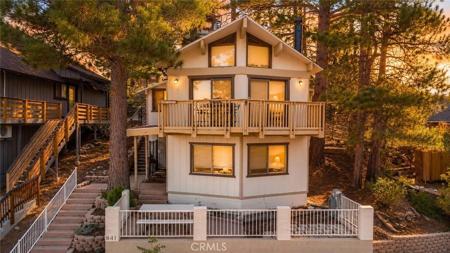841 Menlo Drive