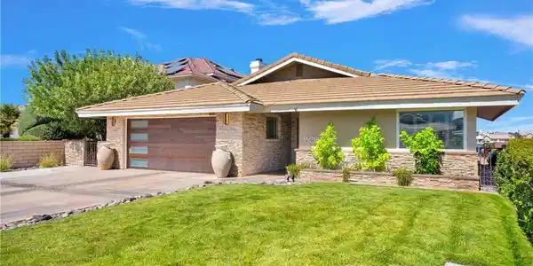18083 Mariner Drive