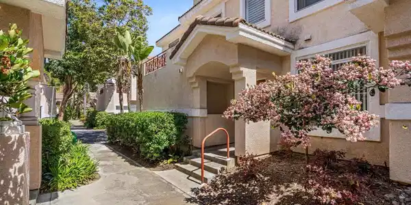 9338 Babauta Rd