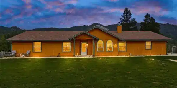 6132 Chowchilla Mountain