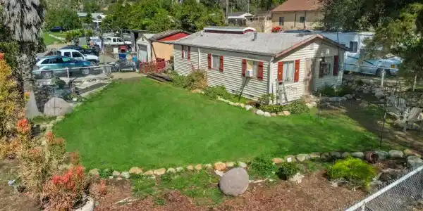1407 Goodenough Road