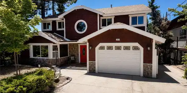 1834 Nob Hill