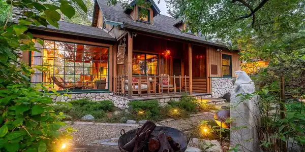 25140 Rim Rock Road