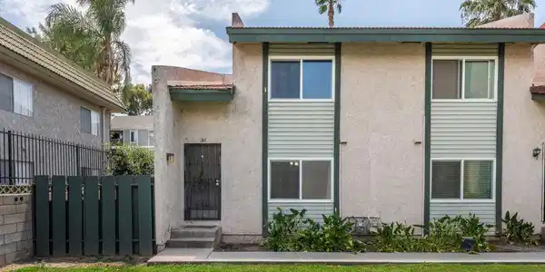 2255 Cahuilla Street