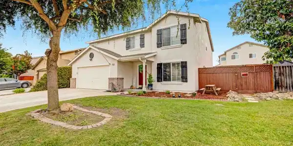 2425 Glenview Drive