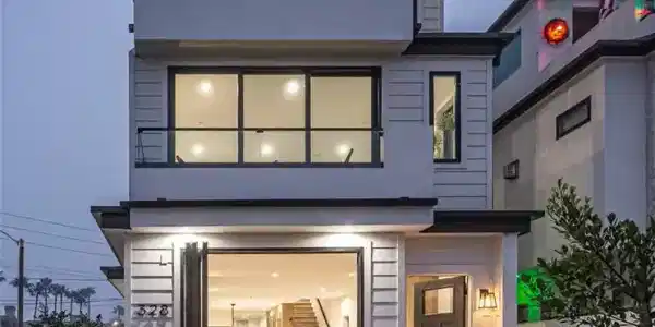 328 3rd Street
