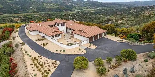 31550 Afton Farms Ln