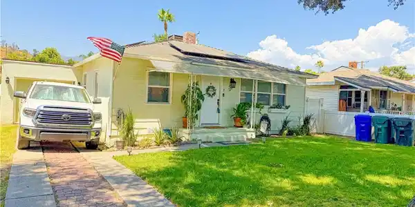 858 Bussey Street