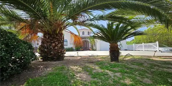 9740 La Canada Way