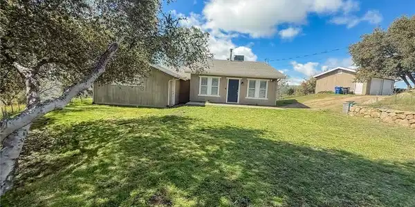 43712 Cedar Grove Court