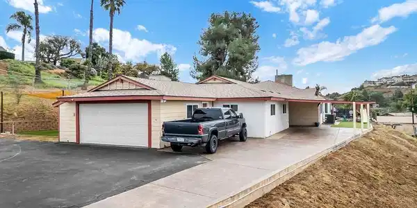 1255 Bermuda Pl