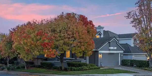 1301 Strawberry Ct