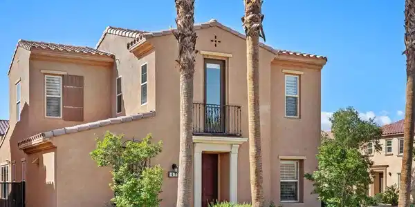 451 Paseo Del Corazon