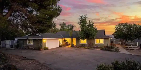 1218 ALPINE OAKS DR