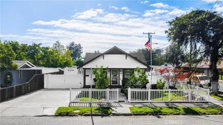 506 E 11th